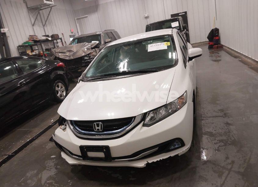 Photo 12 of 2015 Honda Civic HYBRID (VIN 19XFB4F23FE201895)