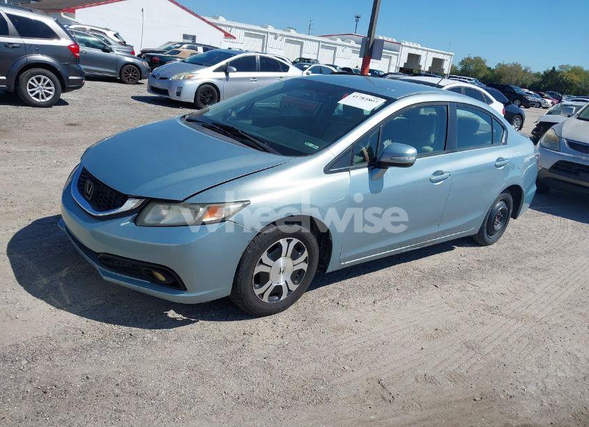 Photo 2 of 2013 Honda Civic HYBRID (VIN 19XFB4F24DE002027)