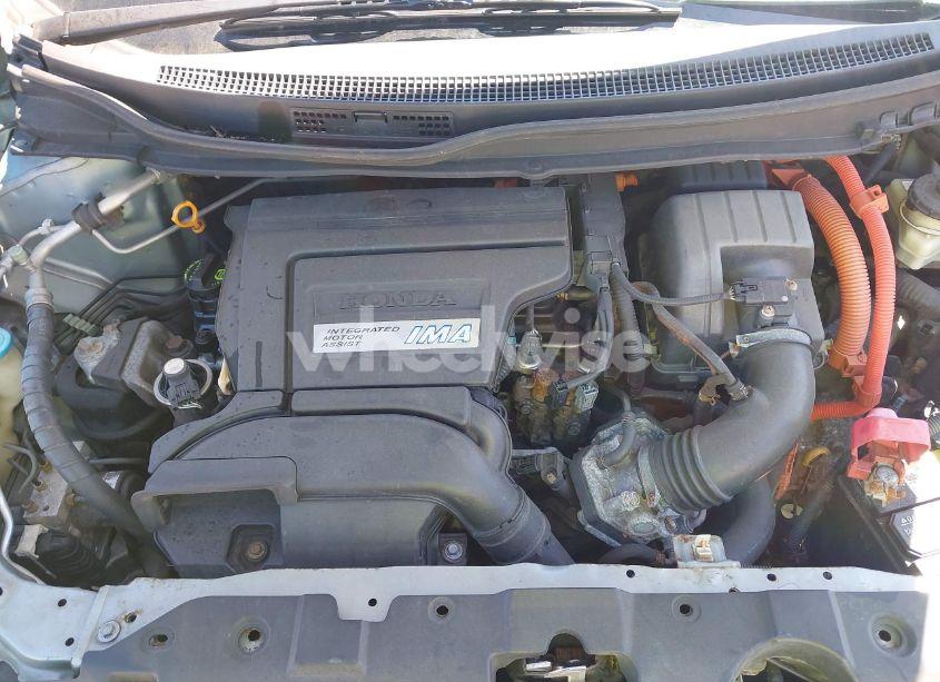 Photo 6 of 2013 Honda Civic HYBRID (VIN 19XFB4F24DE002027)