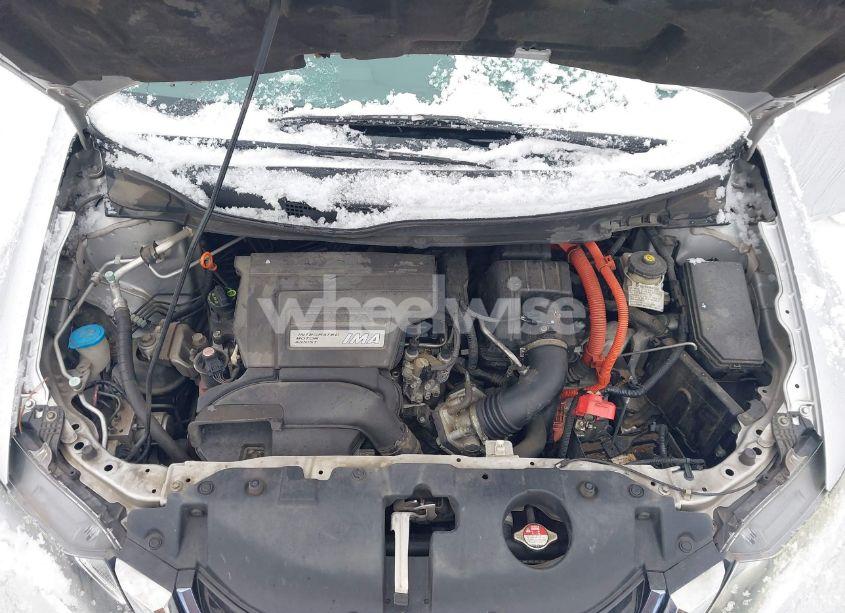 Photo 10 of 2013 Honda Civic HYBRID (VIN 19XFB4F24DE203166)