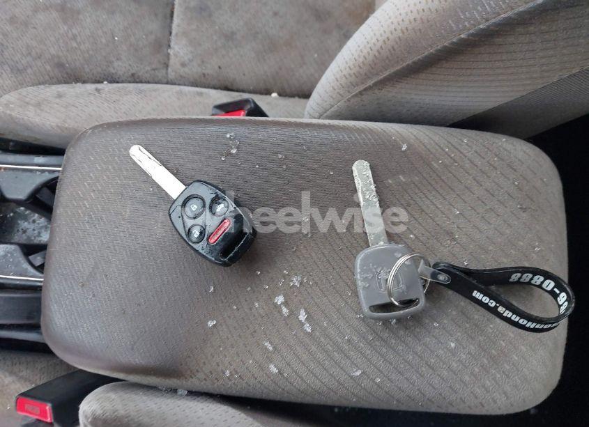 Photo 11 of 2013 Honda Civic HYBRID (VIN 19XFB4F24DE203166)