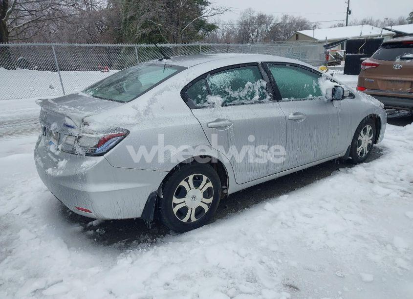 Photo 4 of 2013 Honda Civic HYBRID (VIN 19XFB4F24DE203166)