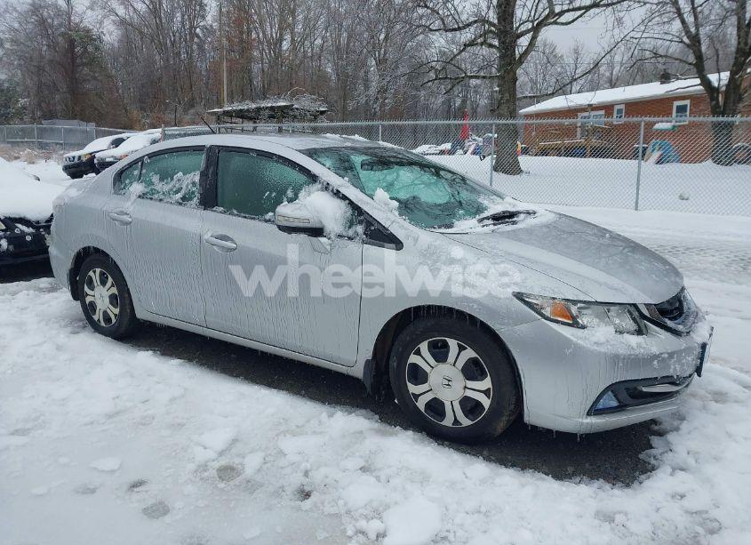 Photo 6 of 2013 Honda Civic HYBRID (VIN 19XFB4F24DE203166)