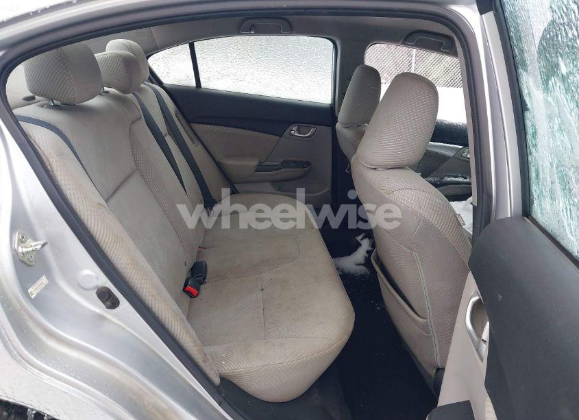 Photo 8 of 2013 Honda Civic HYBRID (VIN 19XFB4F24DE203166)