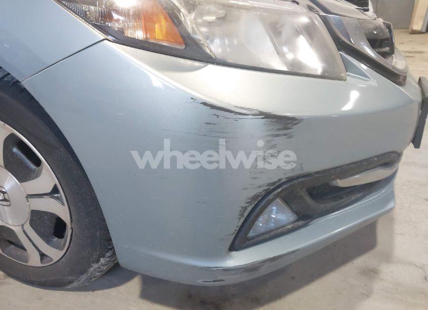 Photo 6 of 2013 Honda Civic HYBRID (VIN 19XFB4F25DE204049)