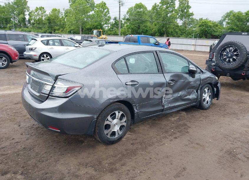 Photo 4 of 2013 Honda Civic HYBRID (VIN 19XFB4F26DE001056)
