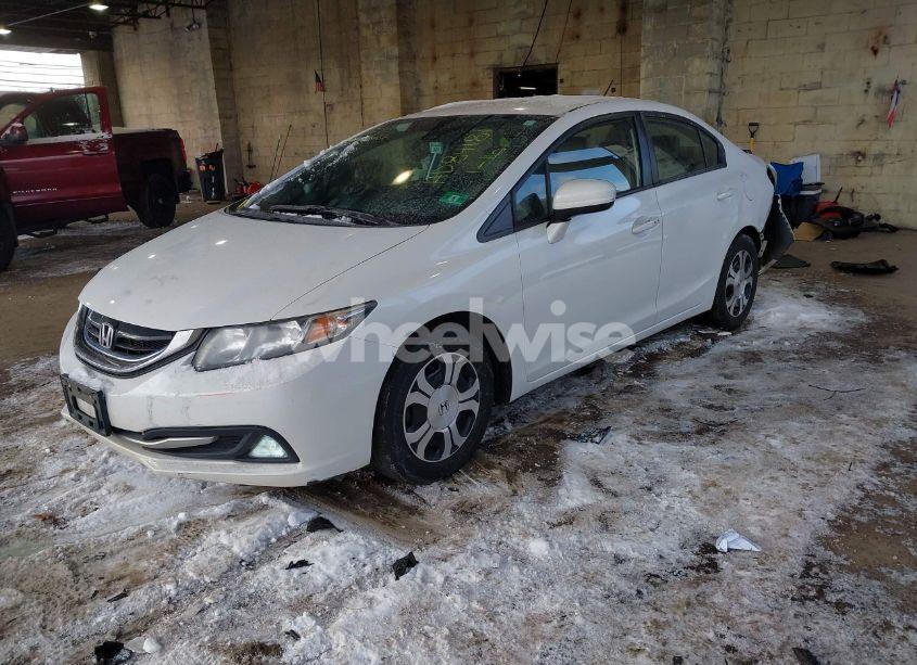 Photo 2 of 2014 Honda Civic HYBRID (VIN 19XFB4F27EE000144)