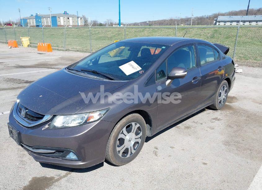 Photo 2 of 2013 Honda Civic HYBRID (VIN 19XFB4F28DE003519)