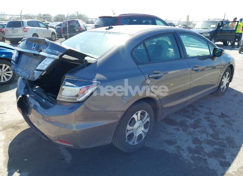 Photo 4 of 2013 Honda Civic HYBRID (VIN 19XFB4F28DE003519)