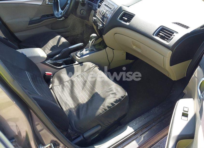 Photo 5 of 2013 Honda Civic HYBRID (VIN 19XFB4F28DE003519)