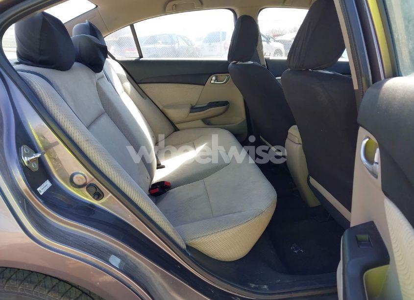 Photo 8 of 2013 Honda Civic HYBRID (VIN 19XFB4F28DE003519)