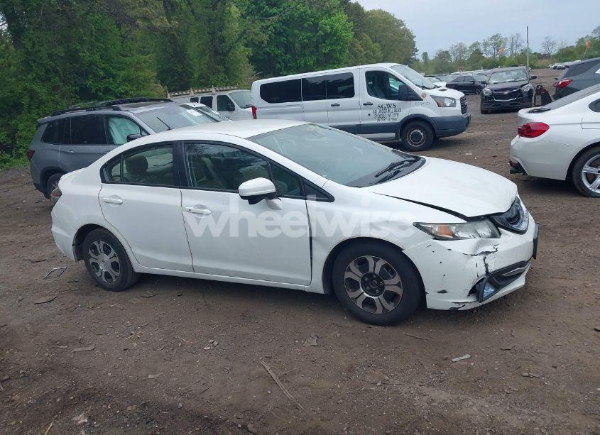 Photo 13 of 2015 Honda Civic HYBRID (VIN 19XFB4F28FE200676)