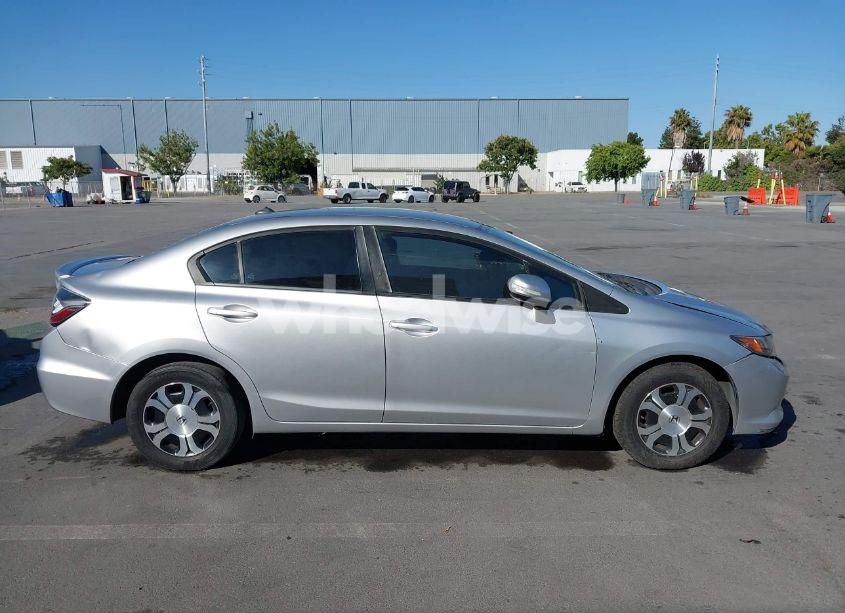 Photo 13 of 2013 Honda Civic HYBRID (VIN 19XFB4F2XDE203995)