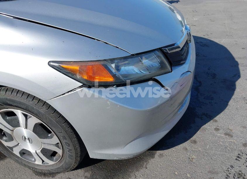 Photo 6 of 2013 Honda Civic HYBRID (VIN 19XFB4F2XDE203995)