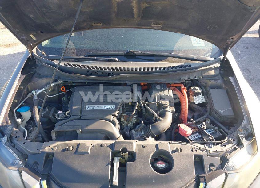 Photo 10 of 2013 Honda Civic HYBRID (VIN 19XFB4F33DE000620)