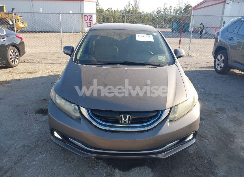 Photo 12 of 2013 Honda Civic HYBRID (VIN 19XFB4F33DE000620)