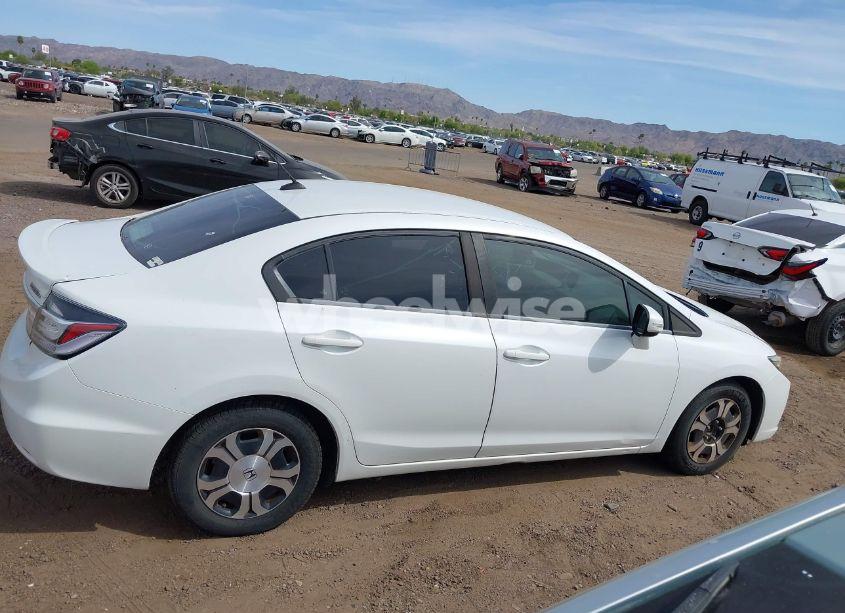Photo 13 of 2013 Honda Civic HYBRID (VIN 19XFB4F33DE001637)