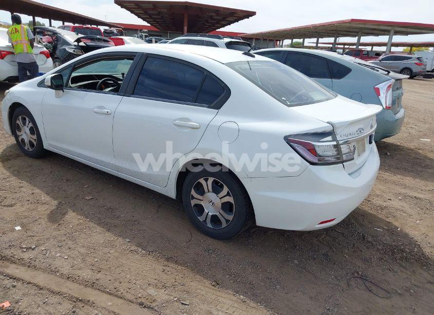 Photo 3 of 2013 Honda Civic HYBRID (VIN 19XFB4F33DE001637)
