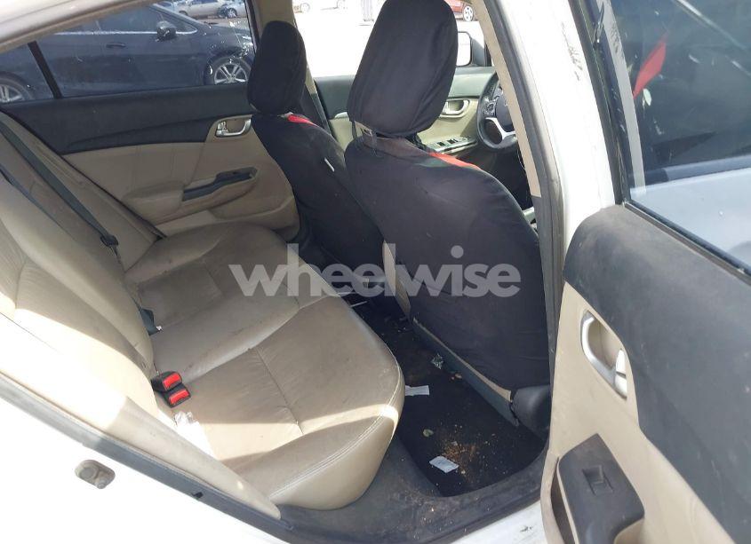 Photo 8 of 2013 Honda Civic HYBRID (VIN 19XFB4F33DE001637)