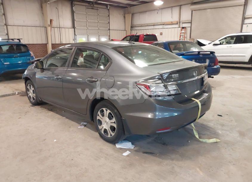 Photo 3 of 2013 Honda Civic HYBRID (VIN 19XFB4F33DE002271)