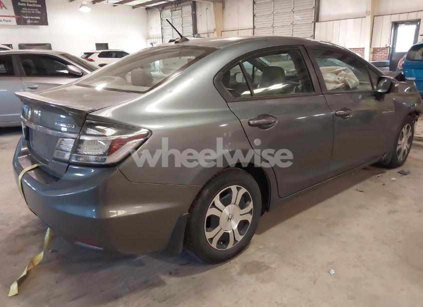 Photo 4 of 2013 Honda Civic HYBRID (VIN 19XFB4F33DE002271)