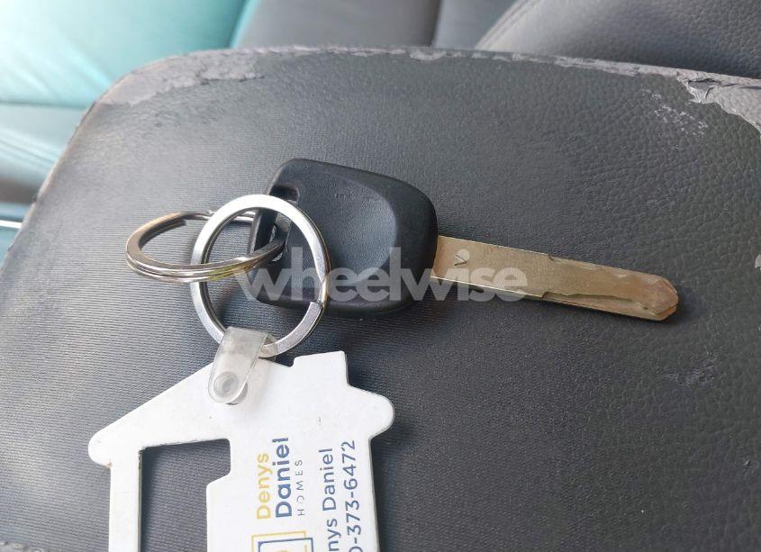 Photo 11 of 2013 Honda Civic HYBRID (VIN 19XFB4F34DE001744)