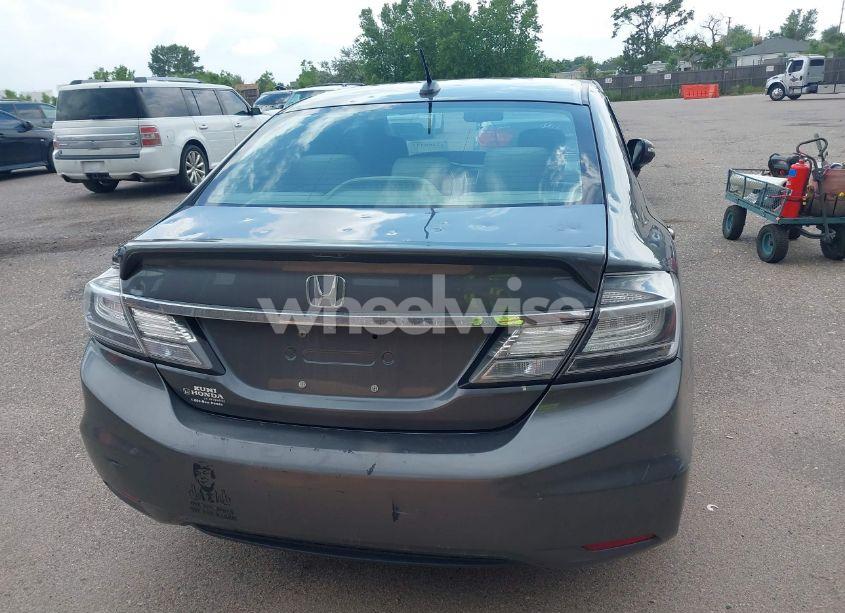Photo 16 of 2013 Honda Civic HYBRID (VIN 19XFB4F34DE001744)