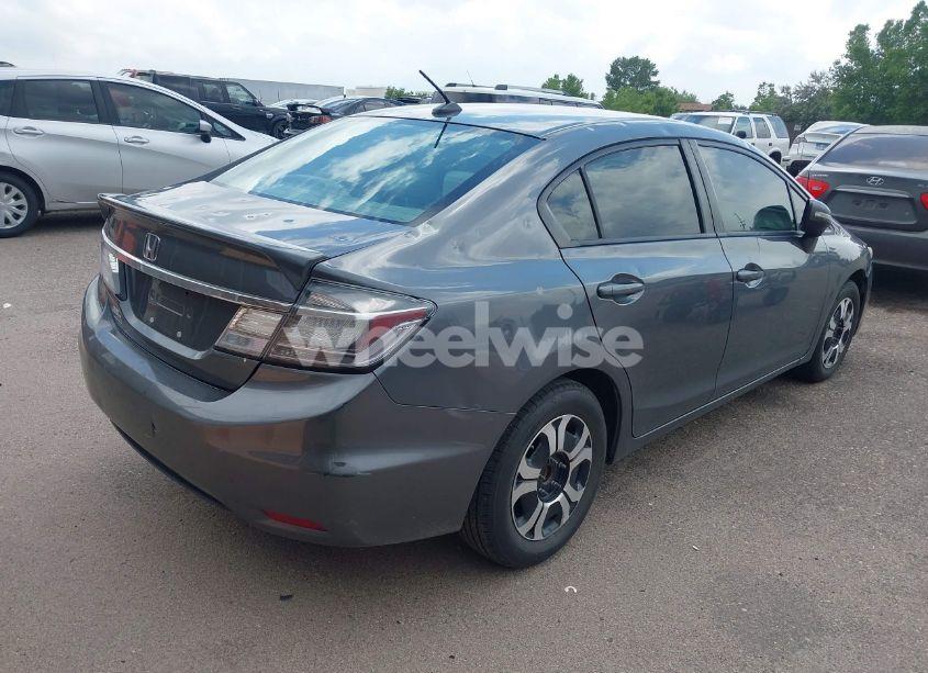 Photo 4 of 2013 Honda Civic HYBRID (VIN 19XFB4F34DE001744)