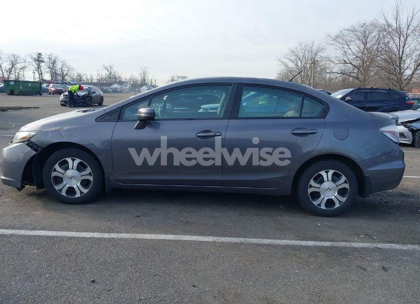 Photo 14 of 2015 Honda Civic HYBRID (VIN 19XFB4F34FE001309)
