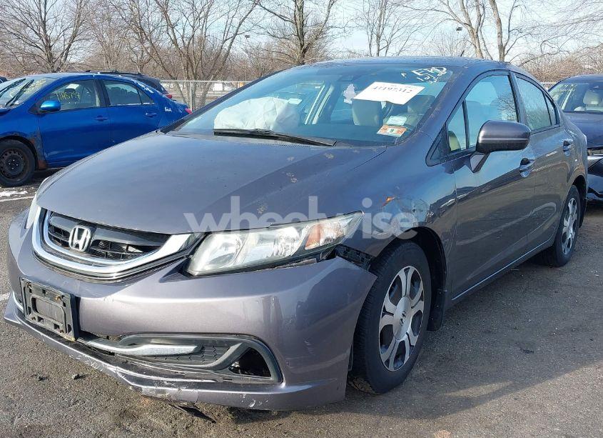 Photo 2 of 2015 Honda Civic HYBRID (VIN 19XFB4F34FE001309)