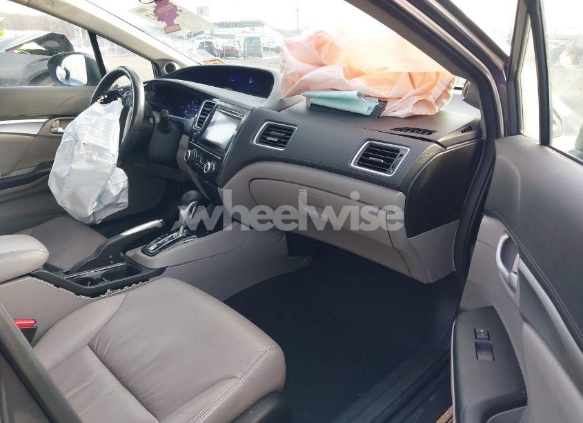 Photo 5 of 2015 Honda Civic HYBRID (VIN 19XFB4F34FE001309)