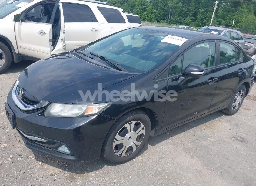 Photo 2 of 2013 Honda Civic HYBRID (VIN 19XFB4F35DE002336)