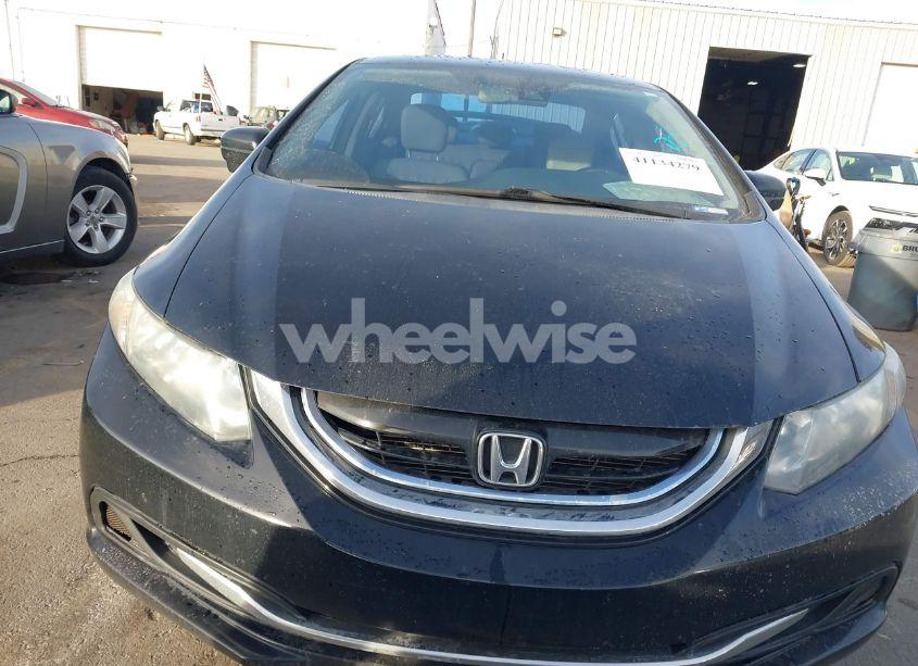 Photo 12 of 2015 Honda Civic HYBRID (VIN 19XFB4F36FE002459)