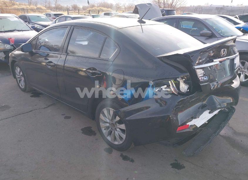 Photo 3 of 2015 Honda Civic HYBRID (VIN 19XFB4F36FE002459)
