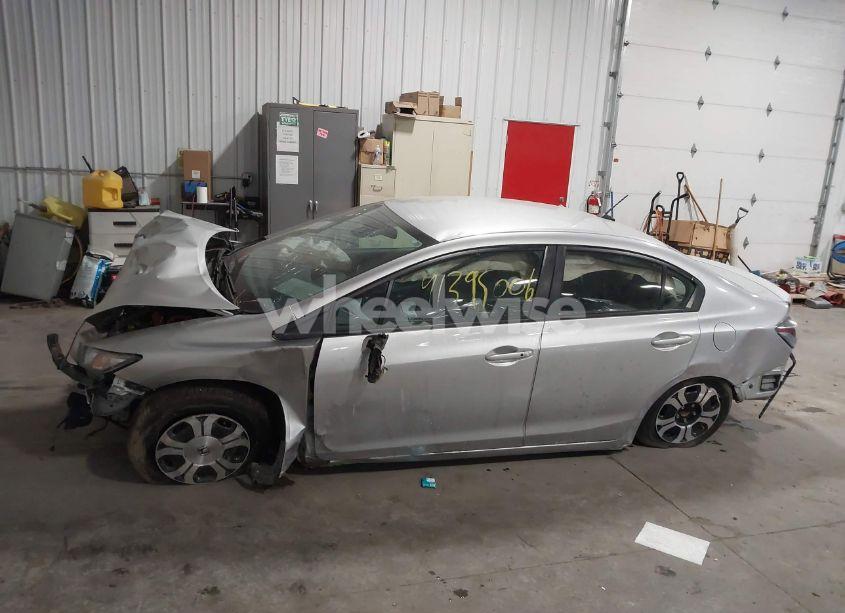 Photo 14 of 2014 Honda Civic HYBRID (VIN 19XFB4F37EE000735)