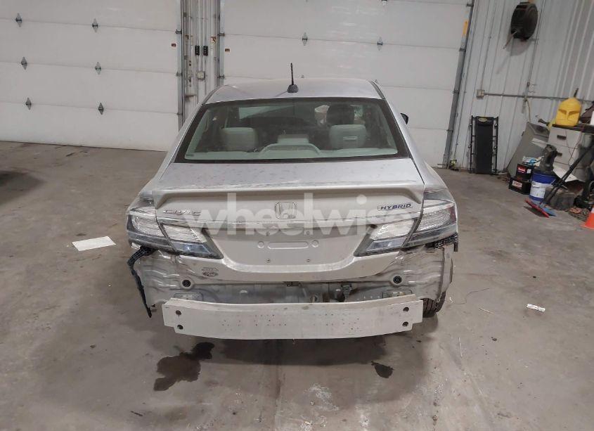 Photo 16 of 2014 Honda Civic HYBRID (VIN 19XFB4F37EE000735)