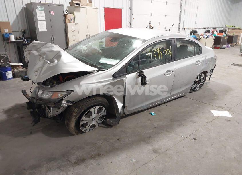 Photo 2 of 2014 Honda Civic HYBRID (VIN 19XFB4F37EE000735)