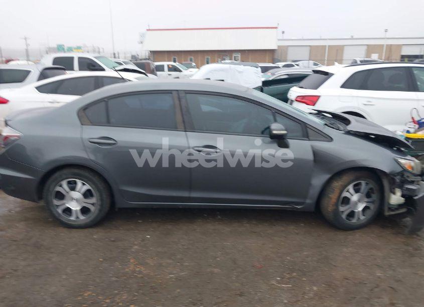 Photo 12 of 2013 Honda Civic HYBRID (VIN 19XFB4F38DE003982)