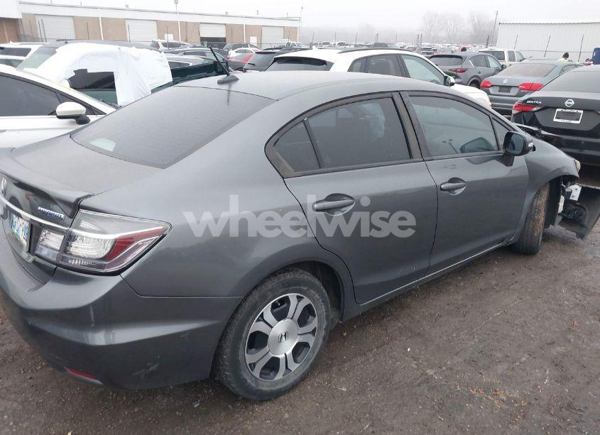 Photo 4 of 2013 Honda Civic HYBRID (VIN 19XFB4F38DE003982)