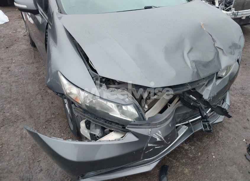 Photo 6 of 2013 Honda Civic HYBRID (VIN 19XFB4F38DE003982)