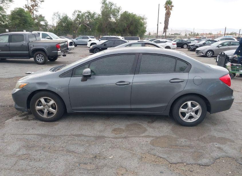 Photo 14 of 2012 Honda Civic NATURAL GAS (VIN 19XFB5F51CE000458)