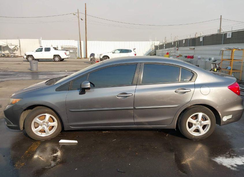 Photo 14 of 2012 Honda Civic SDN CNG/NATURAL GAS (VIN 19XFB5F53CE000378)