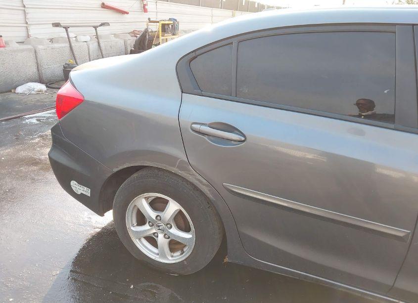 Photo 6 of 2012 Honda Civic SDN CNG/NATURAL GAS (VIN 19XFB5F53CE000378)