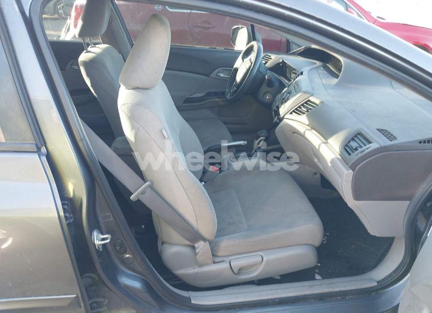 Photo 5 of 2012 Honda Civic NATURAL GAS (VIN 19XFB5F59CE003589)