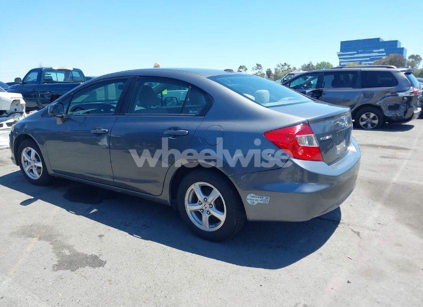 Photo 3 of 2012 Honda Civic NATURAL GAS (VIN 19XFB5F5XCE002158)