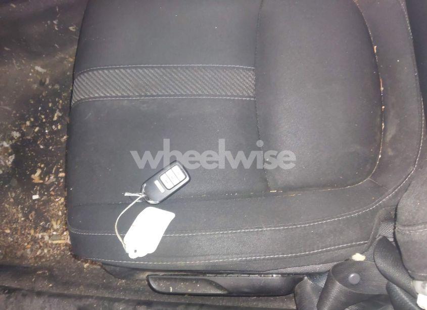 Photo 11 of 2017 Honda Civic EX-T (VIN 19XFC1E36HE020833)