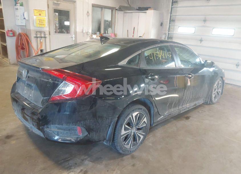 Photo 4 of 2017 Honda Civic EX-T (VIN 19XFC1E36HE020833)