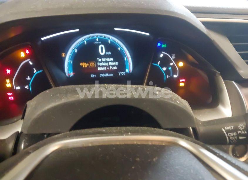 Photo 7 of 2017 Honda Civic EX-T (VIN 19XFC1E36HE020833)