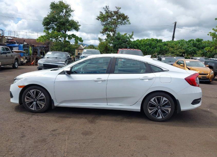 Photo 14 of 2017 Honda Civic EX-T (VIN 19XFC1E36HE030648)