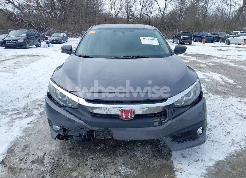 Photo 13 of 2017 Honda Civic EX-T (VIN 19XFC1E38HE031851)